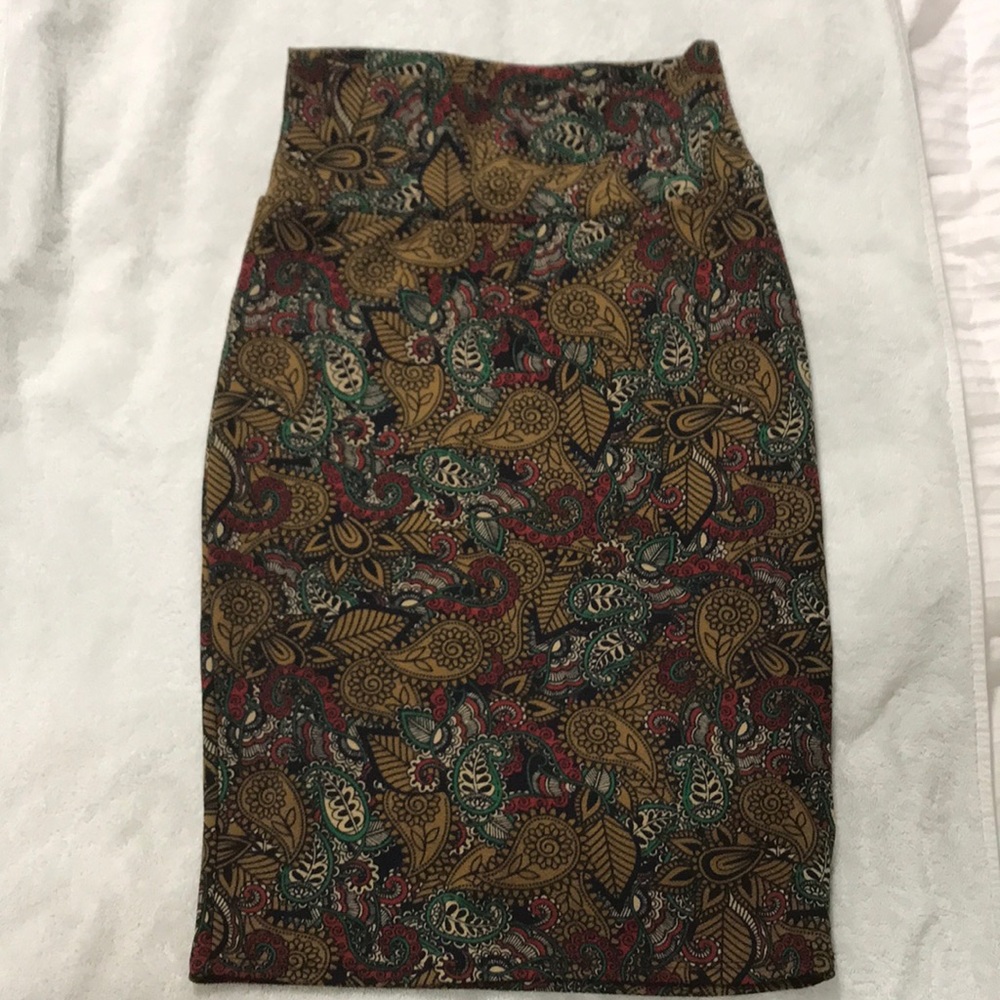 Lularoe Cassie Skirt- Paisley Print- NWOT